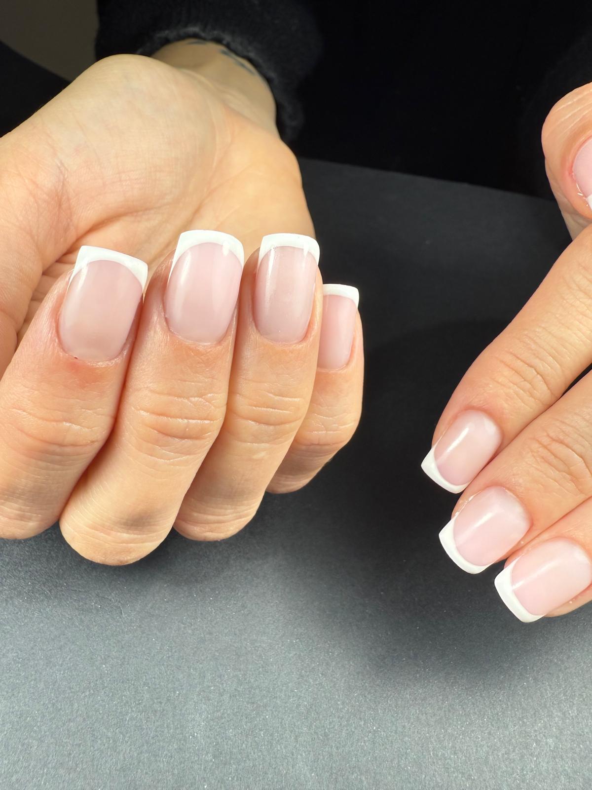 French manucure parfaite